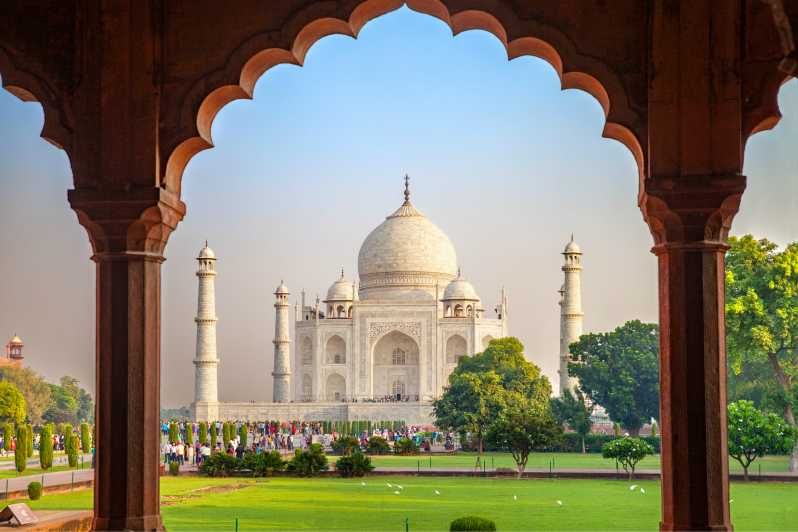 taj mahal tour.